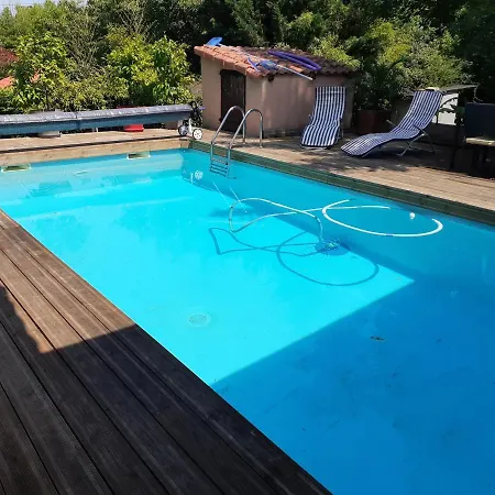 Maison Avec Piscine 度假居